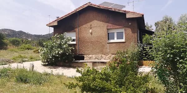 Finca rústica de 0,89 ha en venta en Madrid