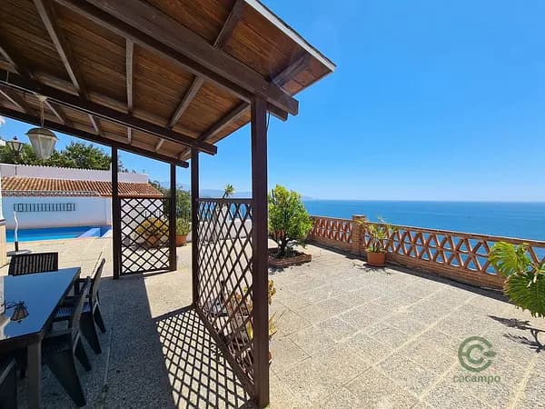 Finca de recreo de 0,014 ha en venta en Almunecar, Granada