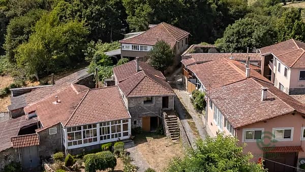 Finca rústica de 0,0574 ha en venta en Pantón, Lugo