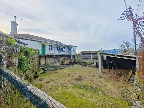 Finca rústica de 0,2 ha en venta en Pontevedra, Pontevedra