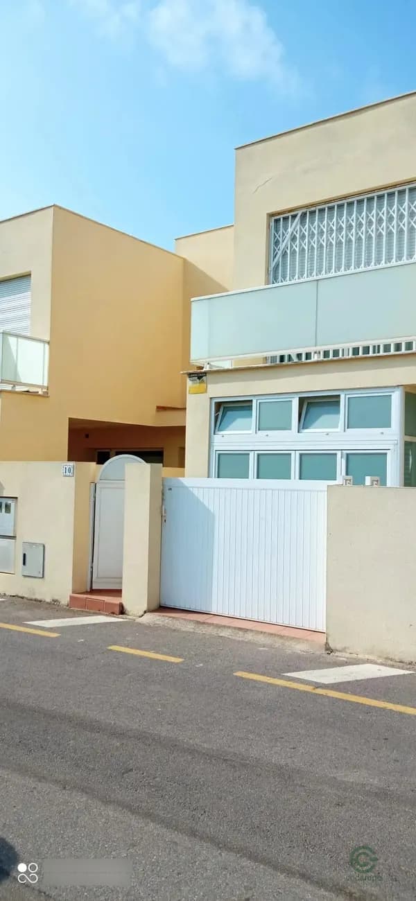 Casa de 0,0135 ha en venta en Oropesa del mar, Castellón