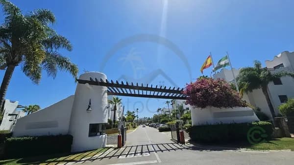 Casa de 0,025 ha en venta en Sotogrande, Cadiz