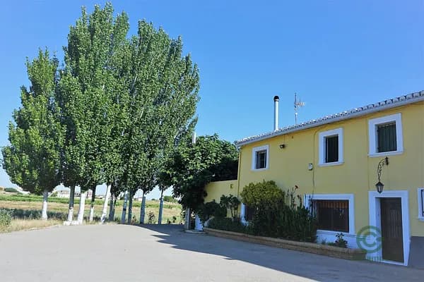 Finca rústica de 0,5422 ha en venta en Requena, Valencia