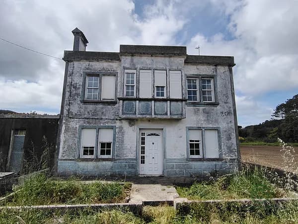 Finca rústica de 0,47 ha en venta en La coruña