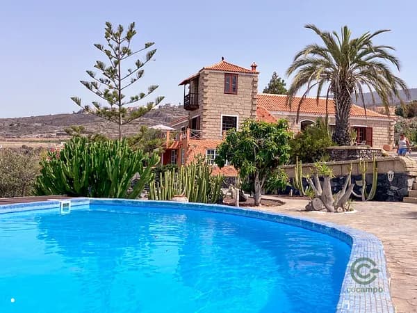 Finca rústica de 2 ha en venta en Santa cruz de tenerife
