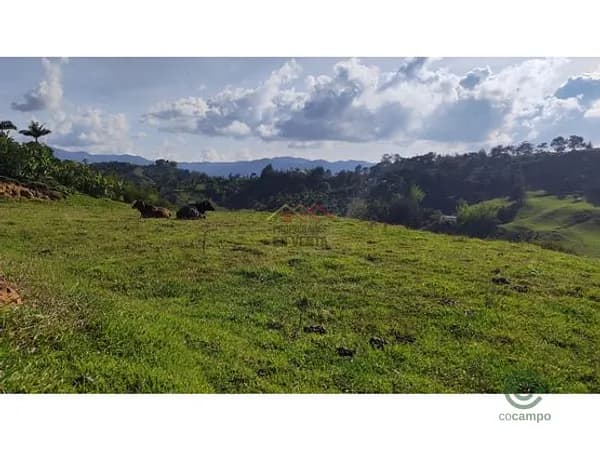 Finca de recreo de 0,4712 ha en venta en Antioquia