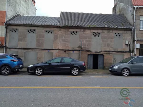 Casa de 0,0415 ha en venta en Pontevedra, Pontevedra