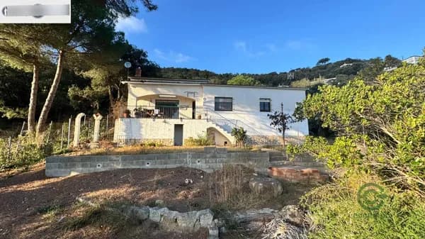 Finca de recreo de 0,16 ha en venta en Santa cristina d'aro, Girona