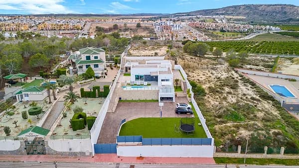 Finca rústica de 0,1634 ha en venta en Algorfa, Alicante