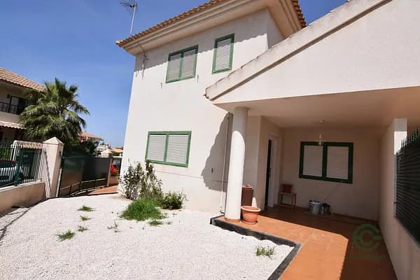 Casa de 0,012 ha en venta en La alcayna, Murcia