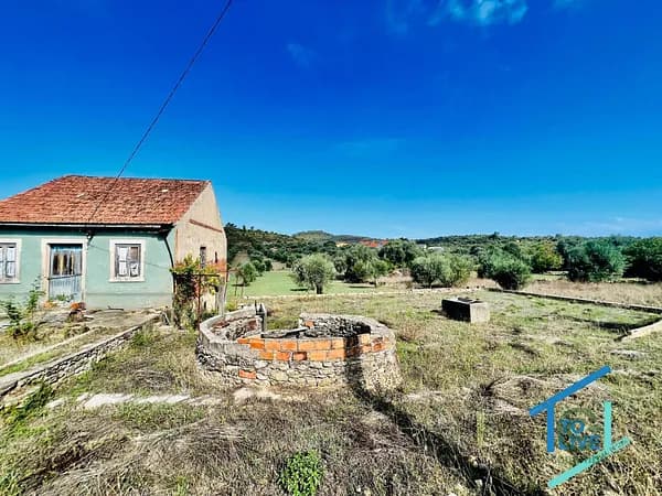 Finca rústica de 1,056 ha en venta en Ferreira do zêzere, Santarém