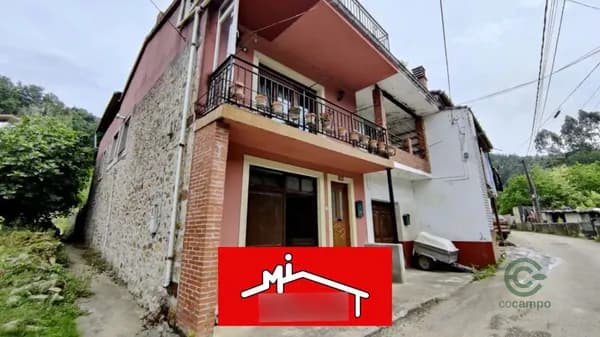 Casa de 0,0025 ha en venta en Ampuero, Cantabria
