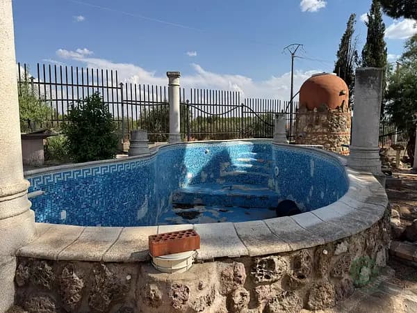 Finca rústica de 3 ha en venta en Toledo