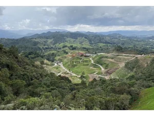Terreno urbano de 0,2342 ha en venta en Antioquia