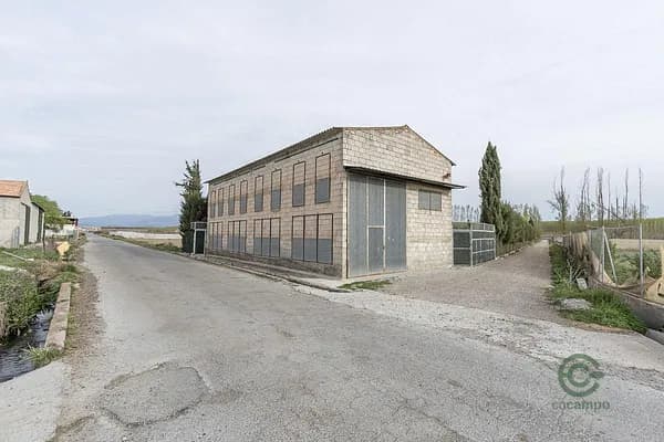 Finca agrícola de 0,1585 ha en venta en Fuente vaqueros, Granada