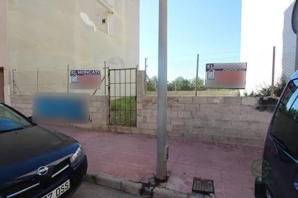 Terreno urbano de 0,019 ha en venta en Guardamar del segura, Alicante