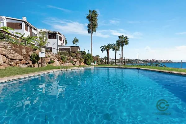 Casa de 0,0109 ha en venta en Estepona, Malaga