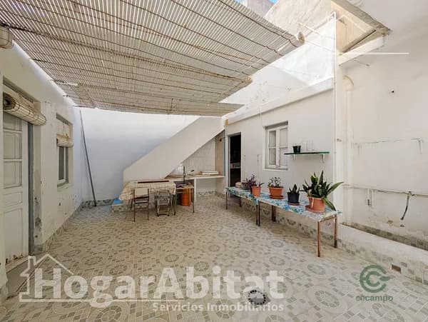 Casa de 0,01 ha en venta en Santa pola, Alicante