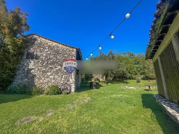 Finca rústica de 0,25 ha en venta en O rosal, Pontevedra