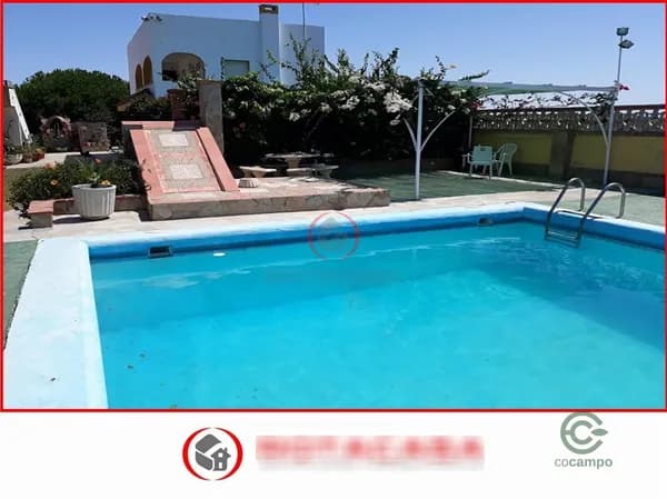 Finca de recreo de 1,2 ha en venta en Rota, Cádiz