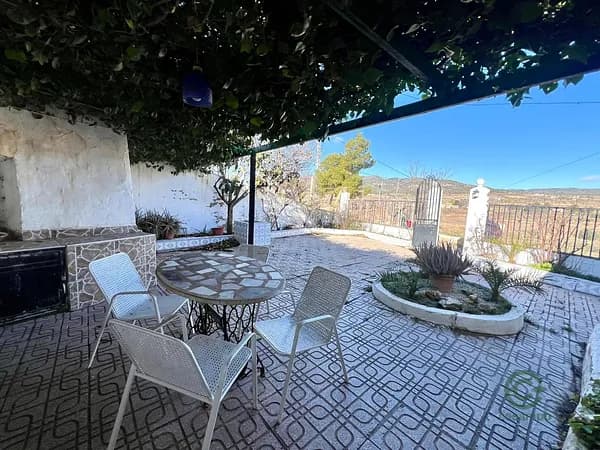 Casa de 0,0666 ha en venta en Pinoso, Alicante