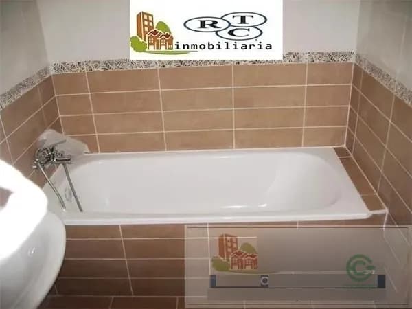 Casa de 0,0095 ha en venta en Córdoba, Córdoba