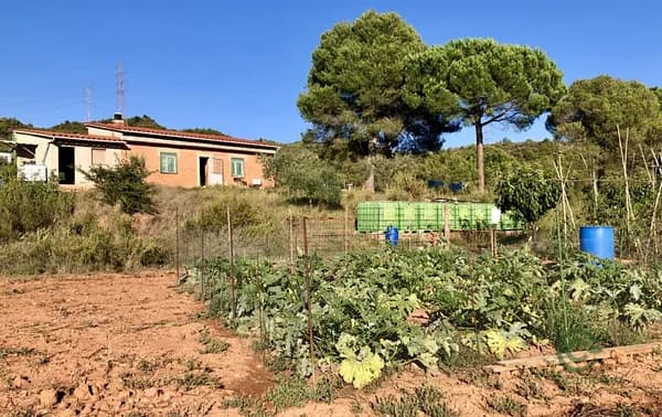 Finca rústica de 2,5 ha en venta en Sant llorenç savall, Barcelona