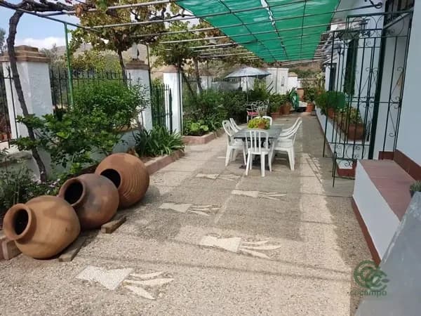 Finca rústica de 100 ha en venta en Malaga, Malaga
