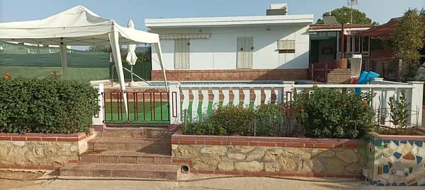 Casa de 0,14 ha en venta en Córdoba, Cordoba