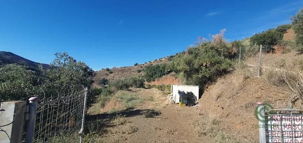 Finca rústica de 5,4888 ha en venta en Totalan, Malaga