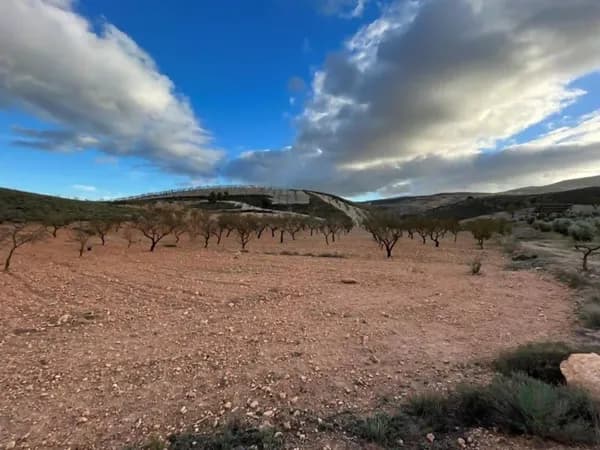Finca agrícola de 1,0509 ha en venta en Villamena, Granada