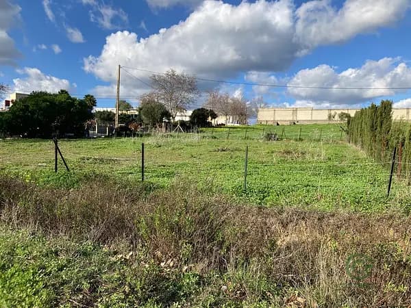 Finca rústica de 0,1 ha en venta en Los barrios, Cadiz