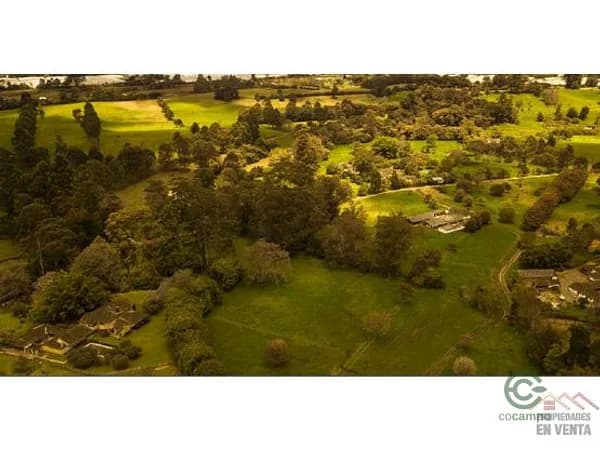 Terreno urbano de 0,2454 ha en venta en Antioquia