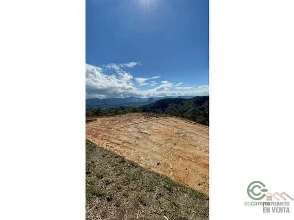 Terreno urbano de 0,5597 ha en venta en Antioquia