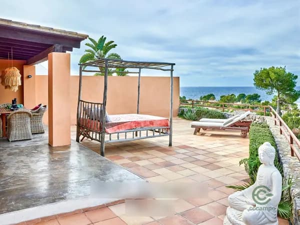 House of 0,04 ha for sale in Balearic islands