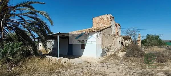 Finca rústica de 0,6977 ha en venta en Alicante