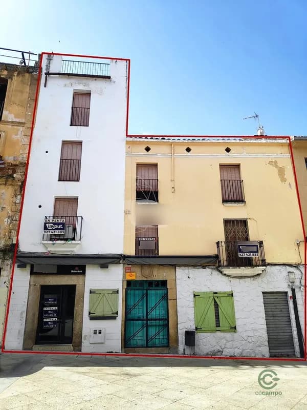 Casa de 0,013 ha en venta en Plasencia, Cáceres