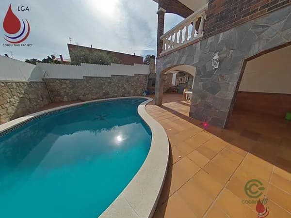 Finca rústica de 0,046 ha en venta en El vendrell, Tarragona