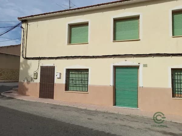 Casa de 0,0296 ha en venta en Monovar - monover, Alicante