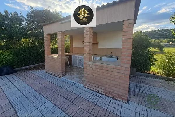 Finca rústica de 1,2 ha en venta en Jaén, Jaen