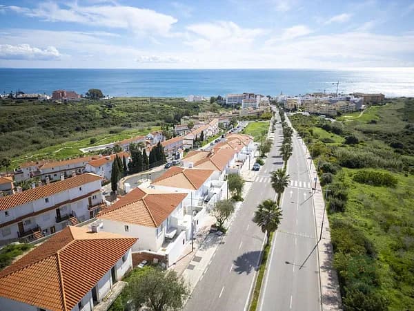 Finca rústica de 0,0155 ha en venta en Manilva, Malaga