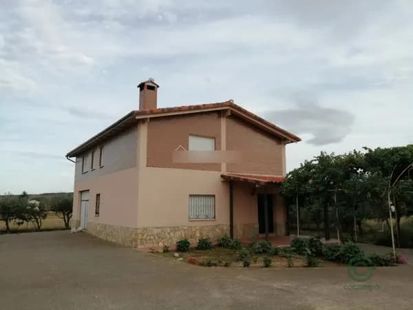 Finca rústica de 0,2507 ha en venta en Lardero, La rioja