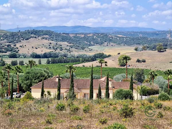 Finca de recreo de 17 ha en venta en Cádiz
