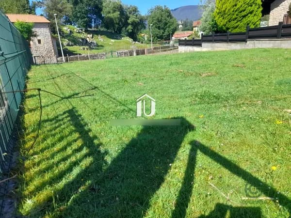 Terreno urbano de 0,06 ha en venta en Cantabria