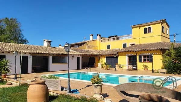 Finca rústica de 0,55 ha en venta en Santa maria del cami, Baleares