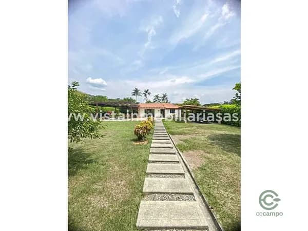 Finca de recreo de 0,11 ha en venta en Caldas