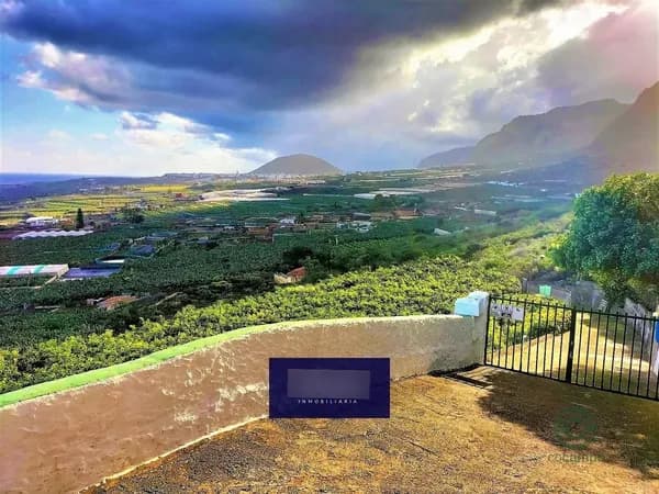 Finca agrícola de 2095 ha en venta en Santa cruz de tenerife