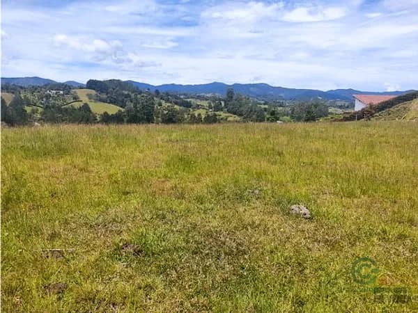 Finca de recreo de 0,3732 ha en venta en Antioquia