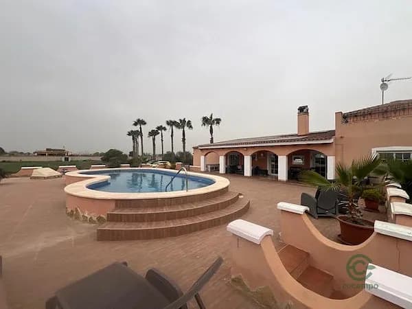 Finca de recreo de 0,63 ha en venta en Dolores, Alicante