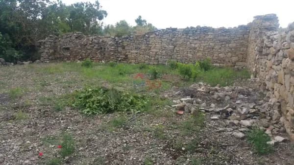 Terreno urbano de 0,027 ha en venta en Berantevilla, Alava